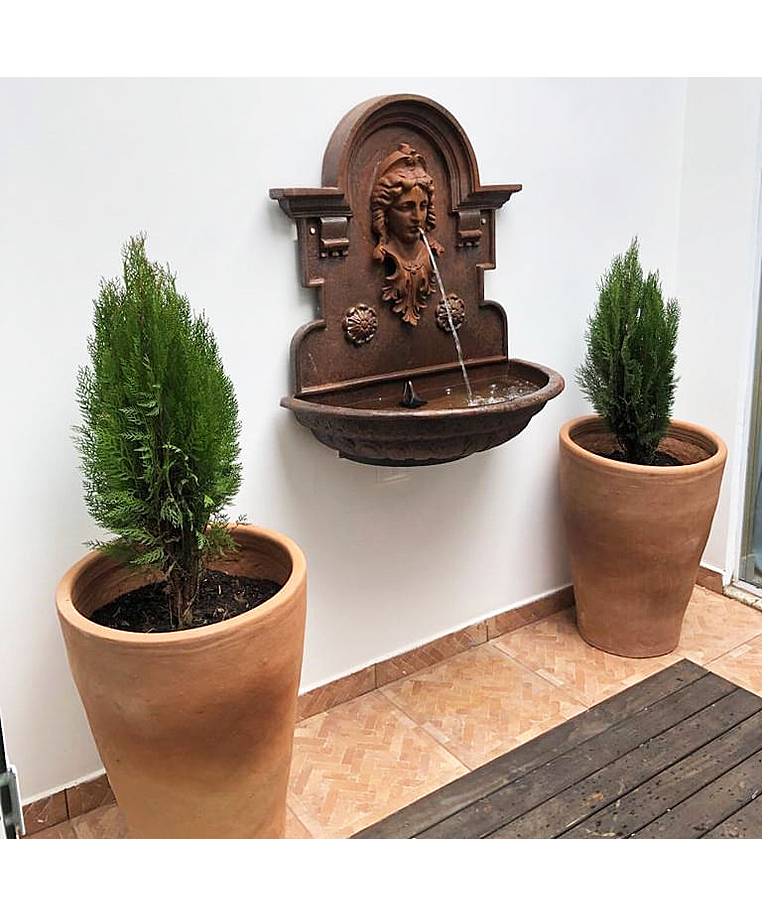 imagem do produto Fonte de Parede Princesa 95cm - FF015