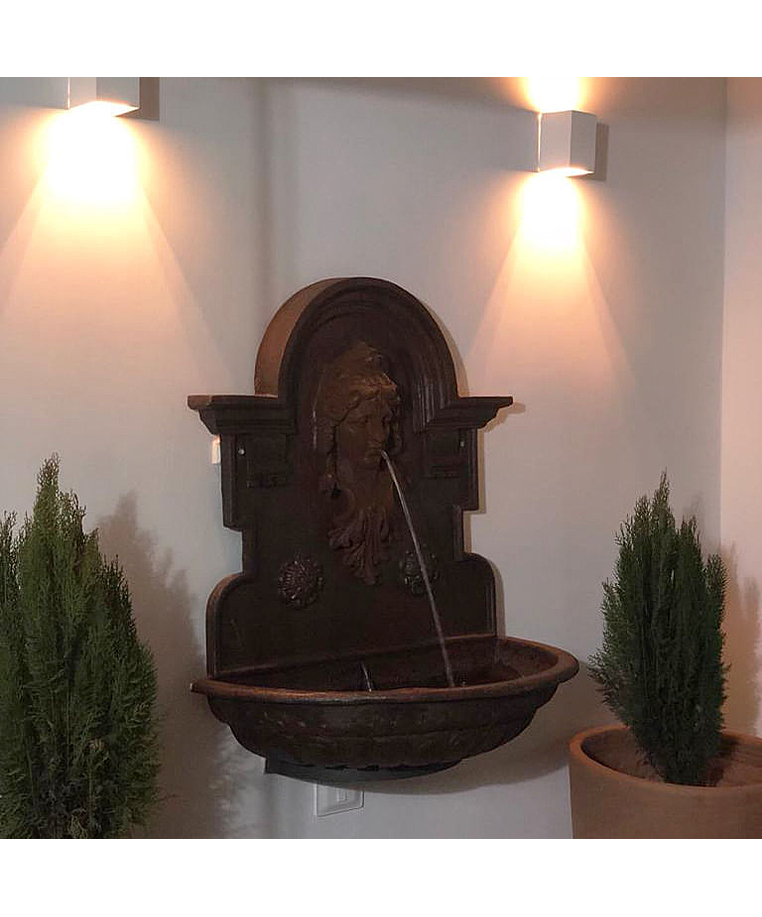 imagem do produto Fonte de Parede Princesa 95cm - FF015