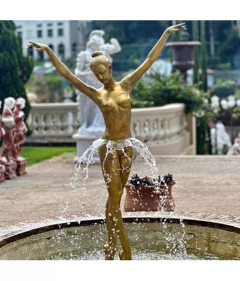 imagem de Fonte em Bronze Bailarina 210cm - FBZ214