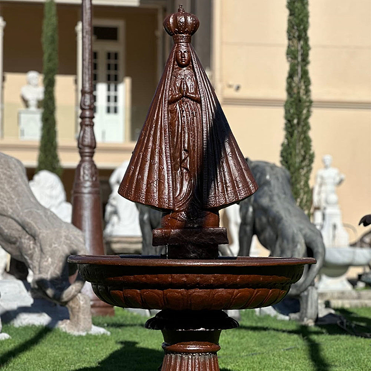 imagem do produto Fonte N.S Aparecida em Ferro Fundido 150cm - FF232 Arte Sacra para Jardins Sofisticados