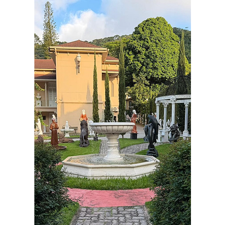 imagem do produto Fonte para Jardim Real de M�rmore Natural 140cm - FMP405