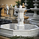 imagem do produto Fonte Proven�al M�rmore Branco 140cm - FMP383 Eleg�ncia e Sofistica��o