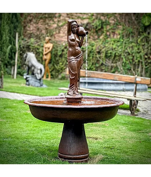 imagem de Fonte Serena Ferro Fundido 170cm - FF249 Elegância Clássica para Jardins