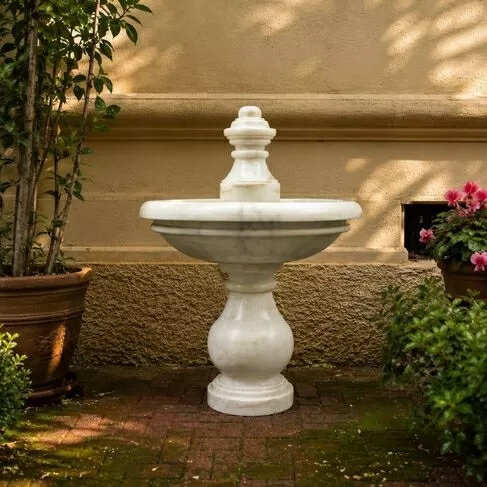 imagem de Fonte Serenata em Mármore Branco 120cm - FMP408