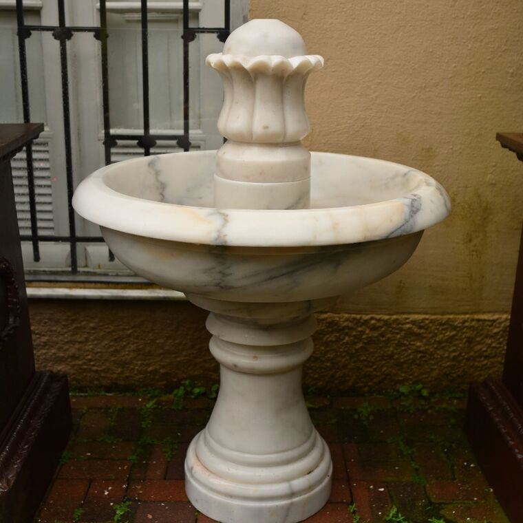 imagem do produto Fonte Virtude em M�rmore Branco 120cm - FMP413