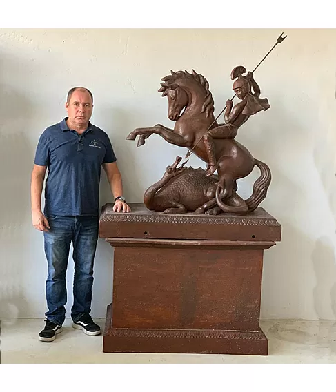 imagem de Imagem São Jorge Grande Ferro Fundido 110cm IF219 Para Jardins Imponentes