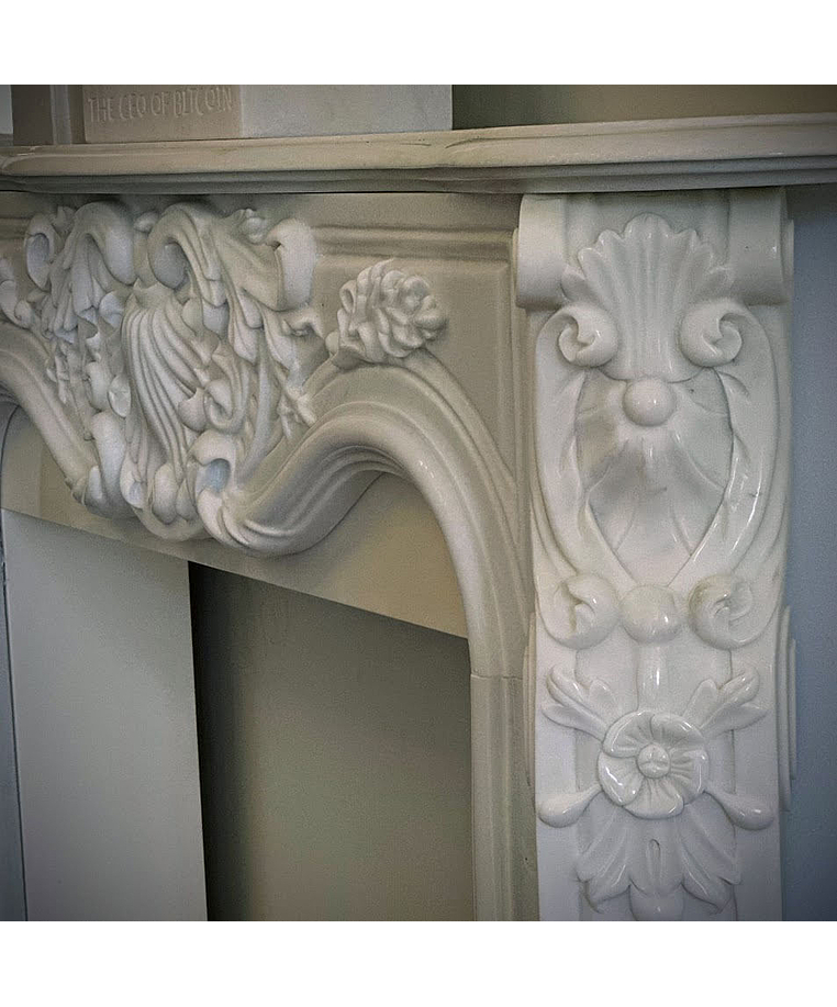 imagem do produto Lareira Bolonha em M�rmore Branco 130cm - VRMP346