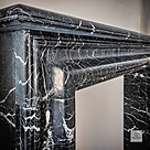 imagem do produto Lareira Vicenza em M�rmore Preto 125cm VRMP355 Sofisticada para Ambientes de Alto Padr�o 