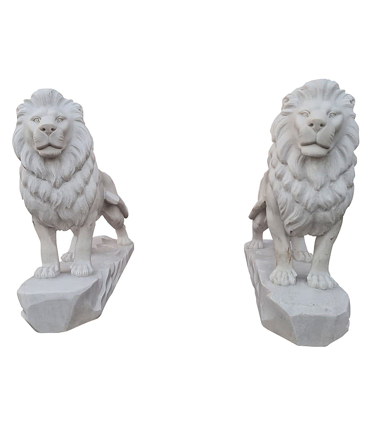 imagem do produto Le�o da Montanha Branco 140cm - EMP270