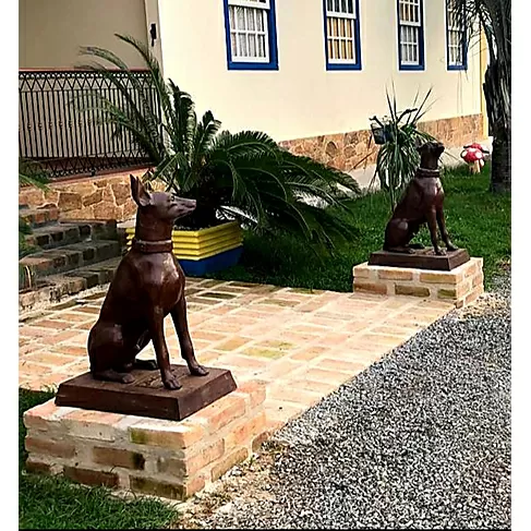 imagem de Par de Escultura Cachorro Dobermann 98cm VRF255