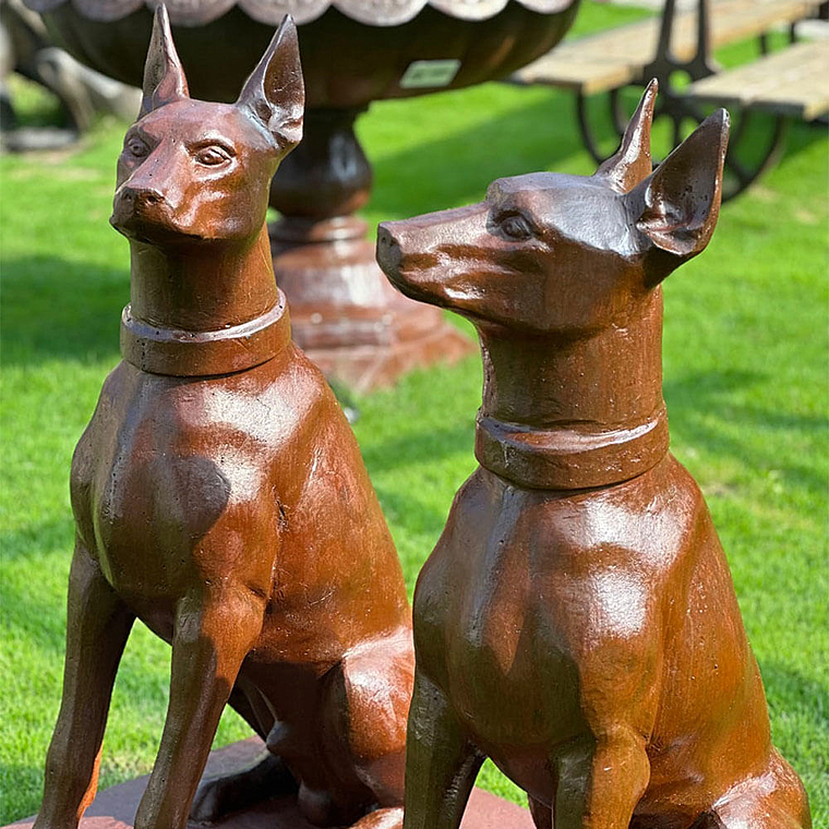imagem do produto Par de Escultura Cachorro Dobermann 98cm VRF255 For�a e Eleg�ncia