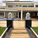imagem do produto Par de Escultura de Le�o Sentado 100cm EML423 Presen�a Cl�ssica