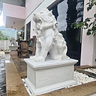 imagem do produto Par de Escultura de Le�o Sentado 100cm - EML423