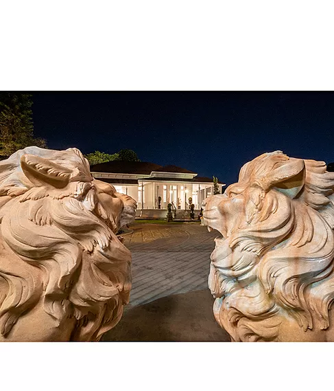 imagem de Par de Esculturas de Leões em Mármore Rosa 100cm EMP446 Elegância e Sofisticação