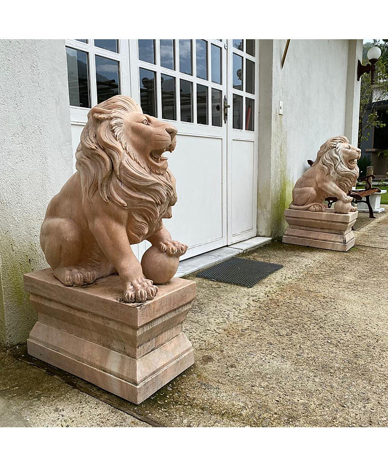 imagem do produto Par de Esculturas de Le�es em M�rmore Rosa 100cm - EMP446