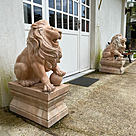 imagem do produto Par de Esculturas de Le�es em M�rmore Rosa 100cm - EMP446