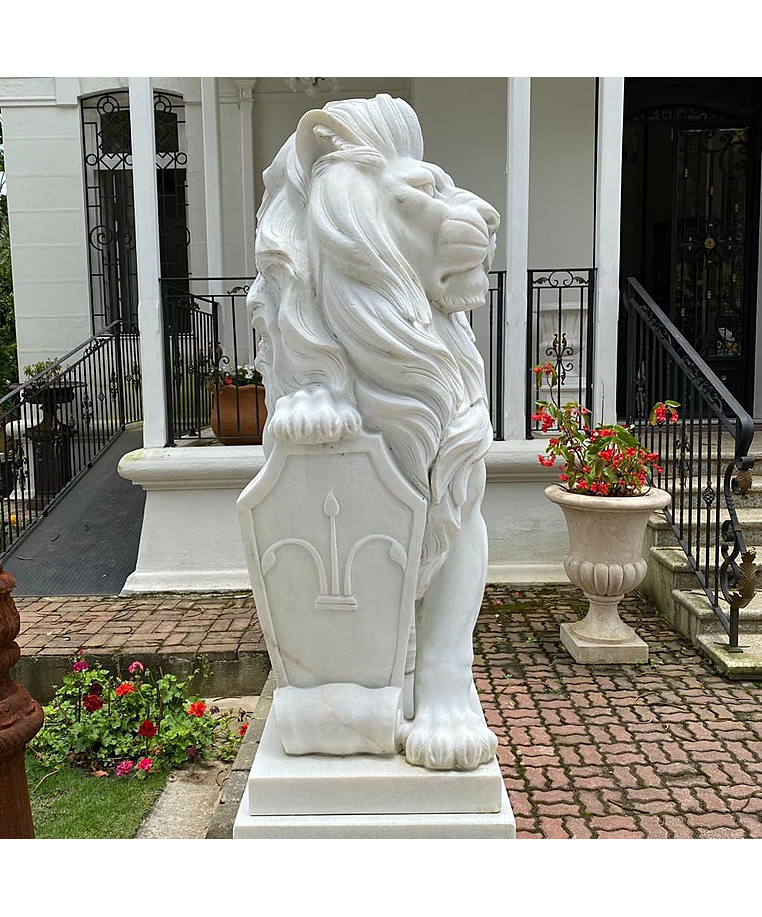 imagem do produto Par de Le�o com Escudo 200cm - EMP463