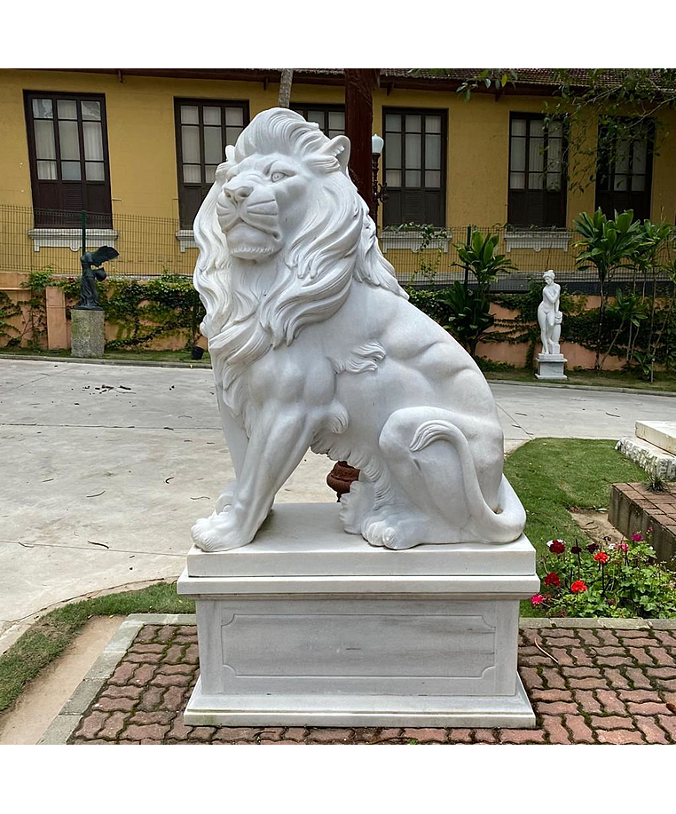 imagem do produto Par de Le�o com Escudo 200cm - EMP463