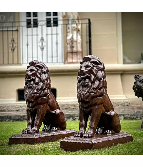 imagem de Par de Leão em Ferro Fundido 100cm EF406P Presença e Elegância Clássica