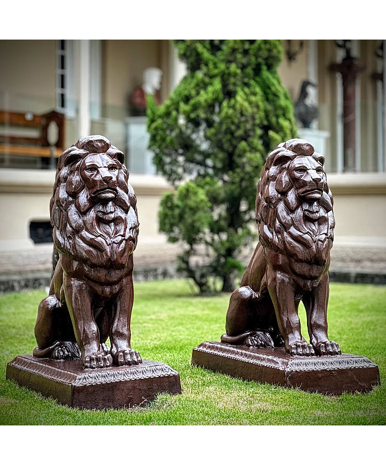 imagem do produto Par de Le�o Ferro Fundido 100cm - EF406P