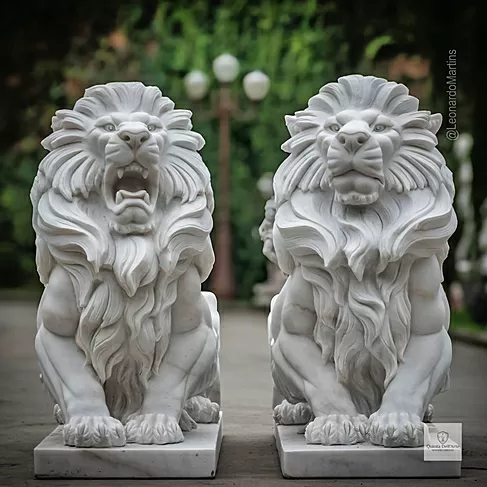 imagem de Par de Leão Sentado 140cm Mármore Branco EMP462 Elegância e Sofisticação