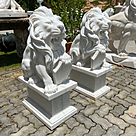 imagem do produto Par de Le�es com Escudo em M�rmore 69cm + 35cm de Base - EMP576