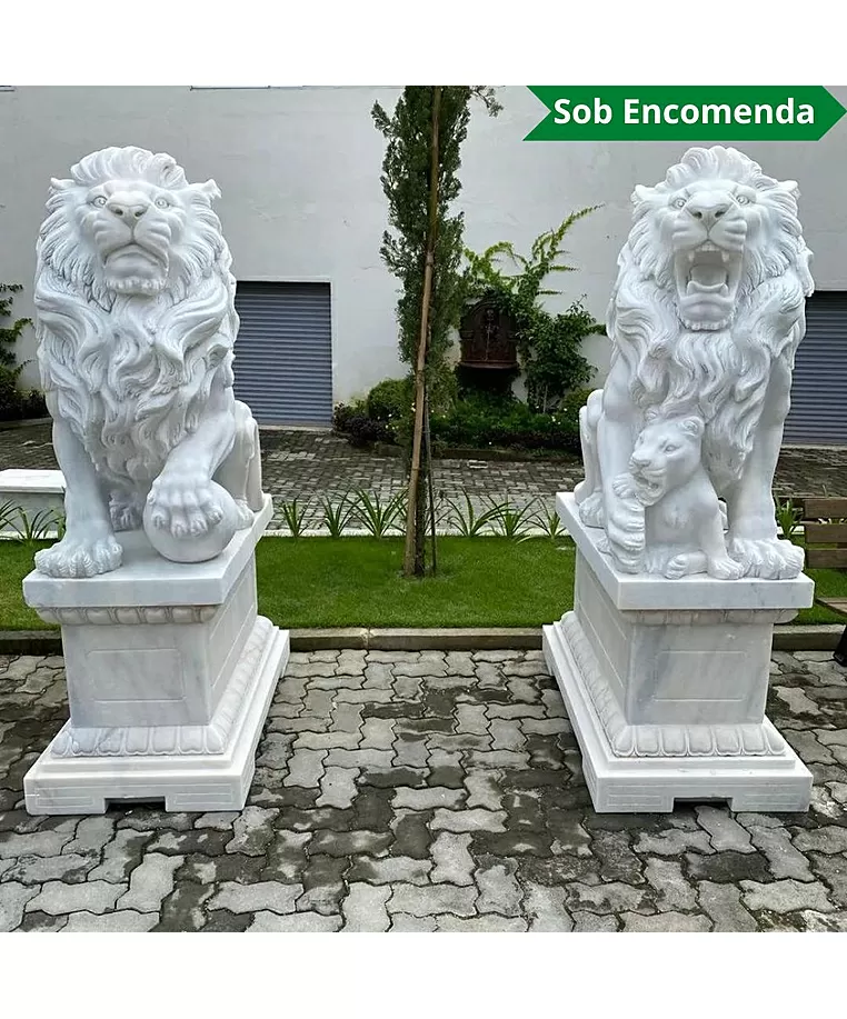 imagem de Par de Leões com Filhote 180cm em Mármore Branco com Base - EMP452