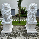 imagem do produto Par de Le�es com Filhote 180cm em M�rmore Branco com Base - EMP452