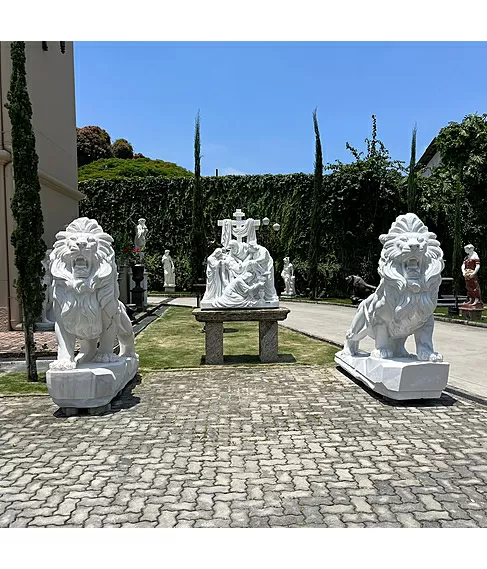 imagem de Par de Leões Grande em Mármore Branco 200cm - EMP606