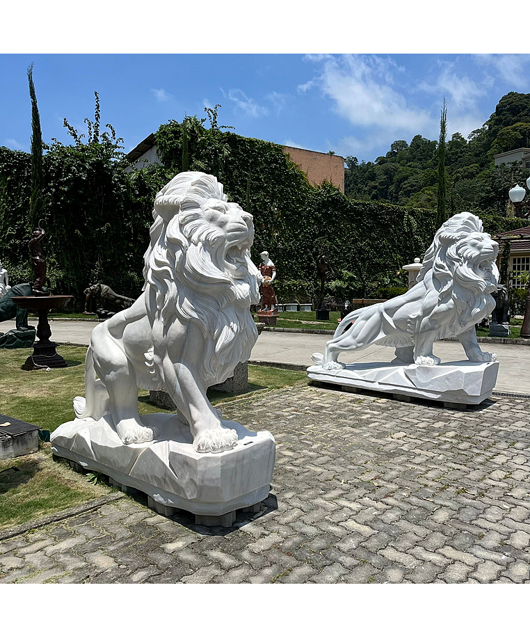 imagem do produto Par de Le�es Grande em M�rmore Branco 200cm - EMP606