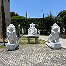 imagem do produto Par de Le�es Grande em M�rmore Branco 200cm - EMP606