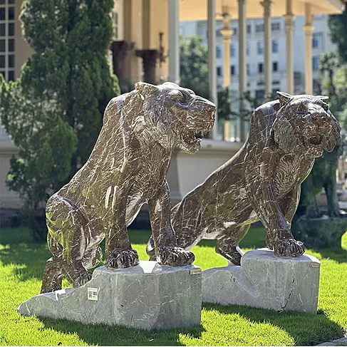 imagem de Par de Tigres em Mármore Marrom Imperial 120cm - EMP609 Luxo e Imponência