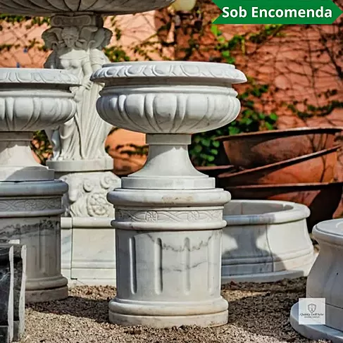 imagem de Par de Vasos Taça com Base Redonda em Mármore 110cm - VMP135 Luxo Escultural