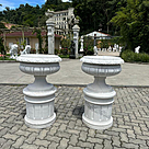 imagem do produto Par de Vasos Ta�a com Base Redonda em M�rmore 110cm - VMP135 Luxo Escultural