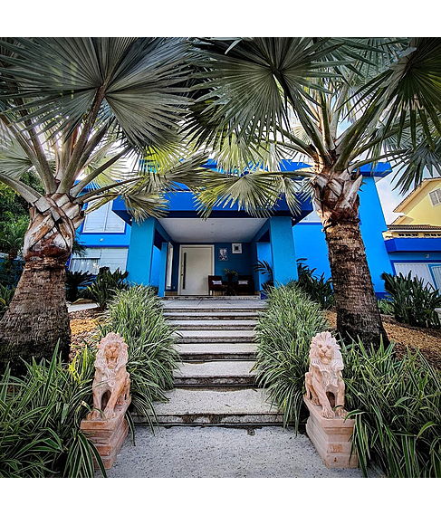 imagem de Par Escultura de Leo Rosa Sentado 100cm - EMP401