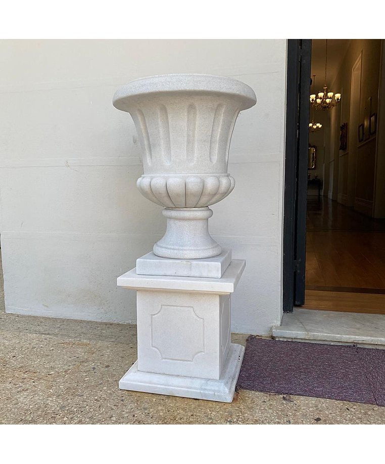 imagem do produto Par Vaso de M�rmore com Base 105cm - VMP132