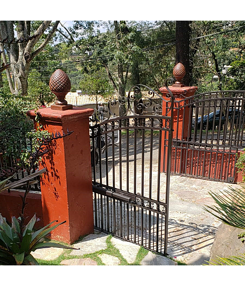 imagem de Pinha 60cm - VRF024