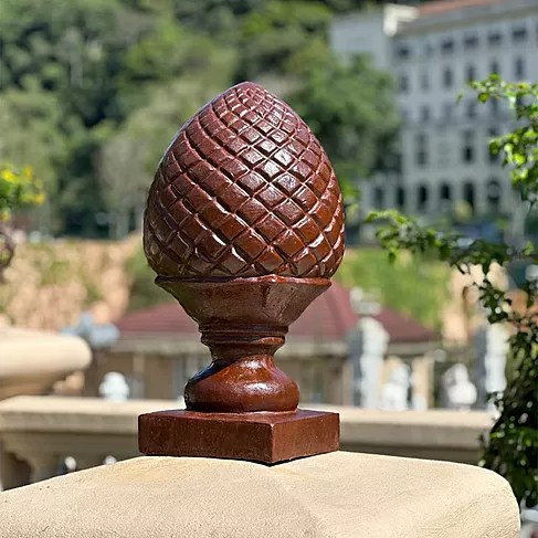 imagem de Pinha em Ferro Fundido 60cm VRF024 Detalhe Clássico e Sofisticado