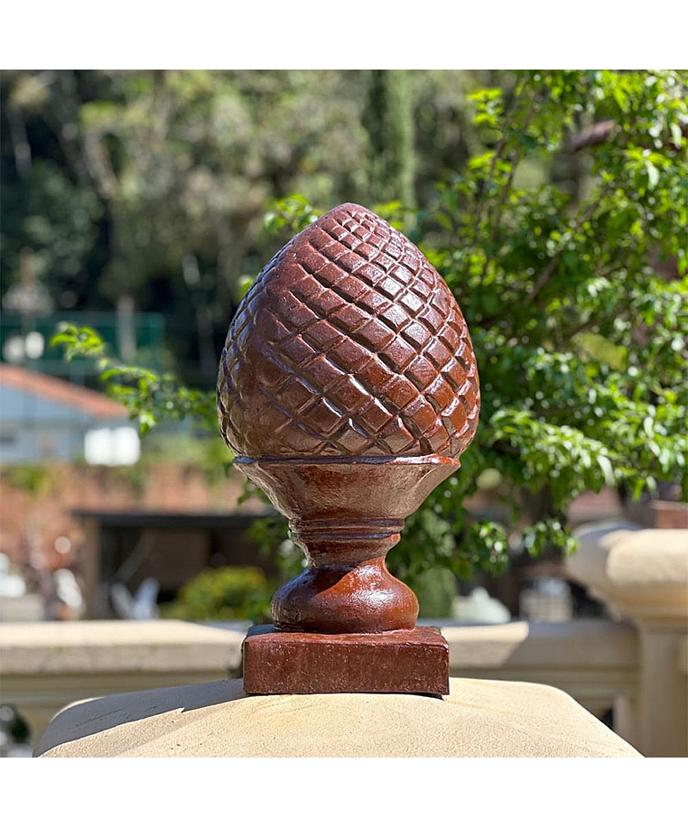 imagem do produto Pinha em Ferro Fundido 60cm VRF024 Detalhe Cl�ssico e Sofisticado