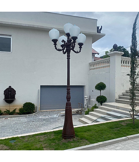 imagem de Poste Florena com 5 braos 330cm - VRF283