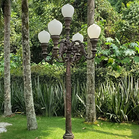 imagem de Poste Rio Antigo 400cm VRF026 Para Iluminação Clássica e Projetos Monumentais