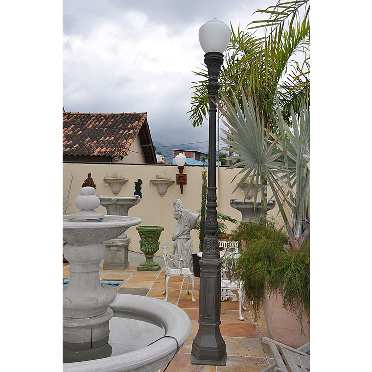 imagem do produto Poste Veneza 320cm VRA046 Para Ilumina��o Cl�ssica e Projetos Paisag�sticos de Luxo 