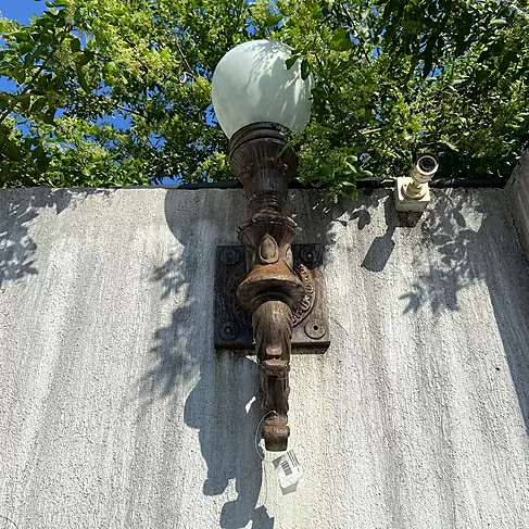 imagem de Tocheiro Médio 78cm VRF023 Decorativo para Jardim e Áreas Externas Sofisticadas 