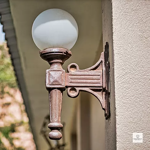 imagem de Tocheiro Pequeno 37cm VRF022 Decorativo para Jardim e Iluminação  