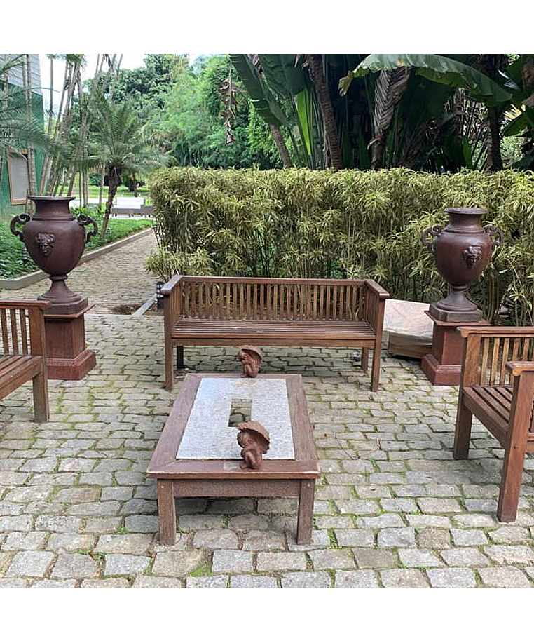 imagem do produto Vaso Decorativo �nfora Cara de �ndia 85cm  - VF037A