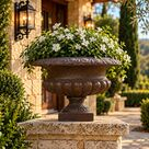 imagem do produto Vaso Decorativo Pequeno Sem Al�a em Ferro Fundido 34cm -VF039 Design Cl�ssico para Jardins