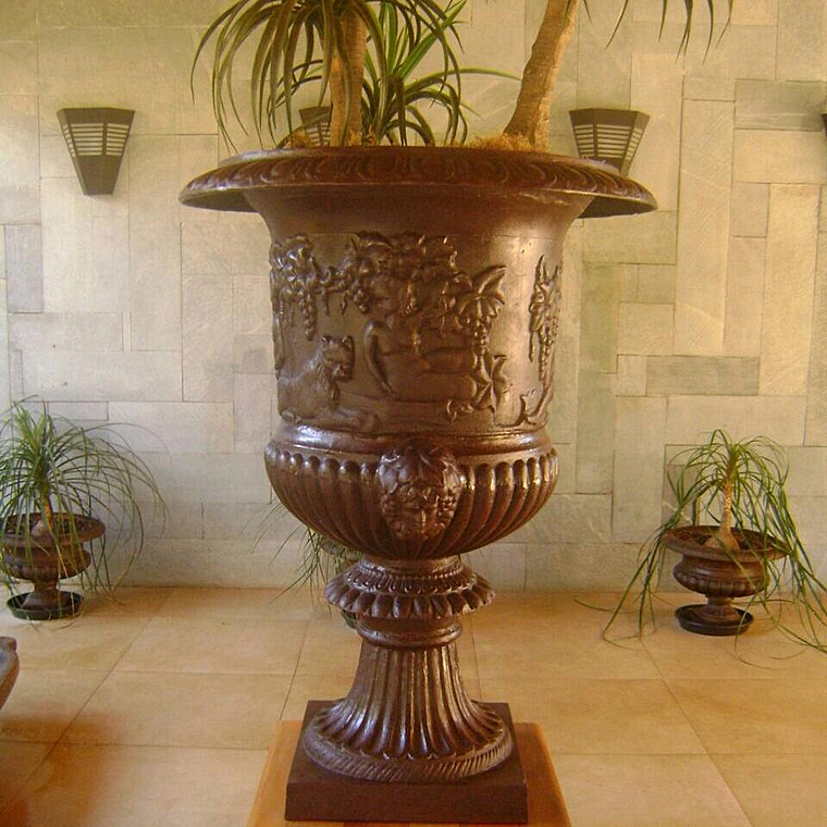 imagem do produto Vaso Decorativo Romano GG em Ferro Fundido 115cm - VF073 Grandeza e Sofistica��o 