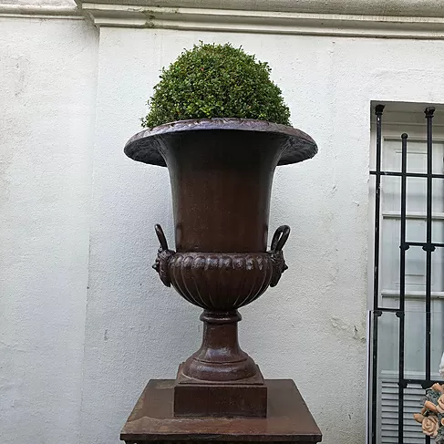 imagem de Vaso Firenze 97cm - VF133 Design Sofisticado para Projetos de Alto Padrão