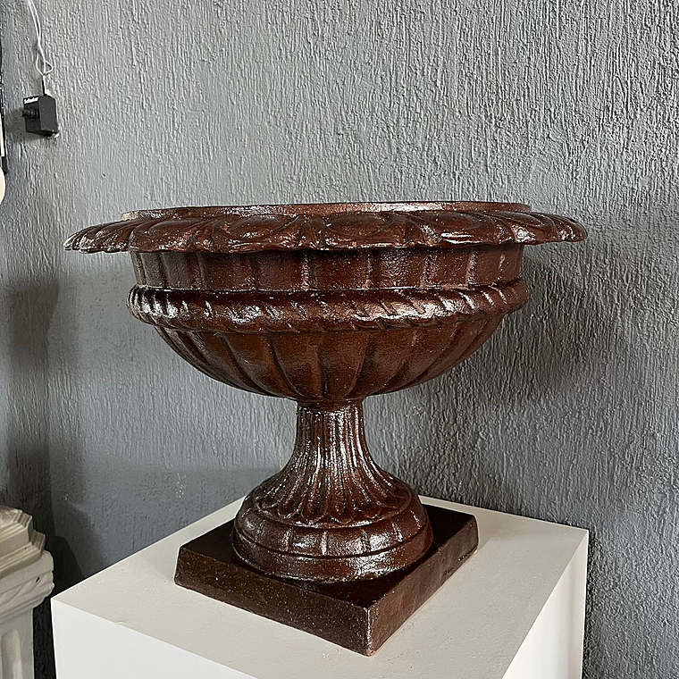 imagem do produto Vaso Ta�a Duarco 40cm Ferro Fundido VF091 Eleg�ncia Cl�ssica com Detalhes Sofisticados