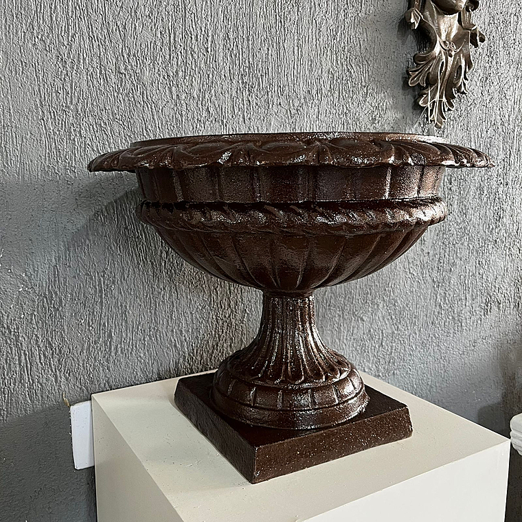 imagem do produto Vaso Ta�a Duarco 40cm Ferro Fundido VF091 Eleg�ncia Cl�ssica com Detalhes Sofisticados